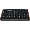 NOVATION Peak