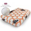 DRYBED Premium Vet Bed Včely biely 150 x 100 cm