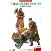 MiniArt Figures Refugee Chandlers Family (2) 1/35