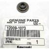 Panvička pružiny ventila Suzuki/Kawasaki oem diel (Originál diel suzuki zhodný s kawasaki dielom)