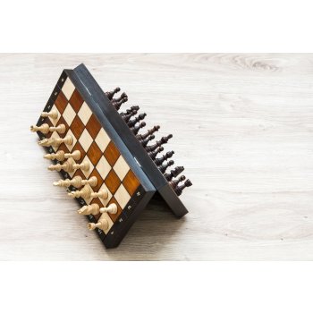 Magnetické drevené šachy veľké