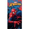 CARBOTEX - Detská bavlnená osuška Marvel Spiderman - Akčný hrdina v akcii / 70 x 140 cm