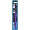 ORAL-B Zubná kefka Allrounder Black Stredná 1 ks