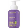 Detské penové mydlo na ruky s vôňou vanilky a hrušky ATTITUDE Little Leaves 295ml