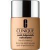 Clinique Anti-Blemish Solutions™ Liquid Makeup krycí make-up pre mastnú pleť so sklonom k akné CN 52 Neutral 30 ml