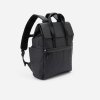 DECATHLON Ruksak s objemom 15 l a vreckom na počítač