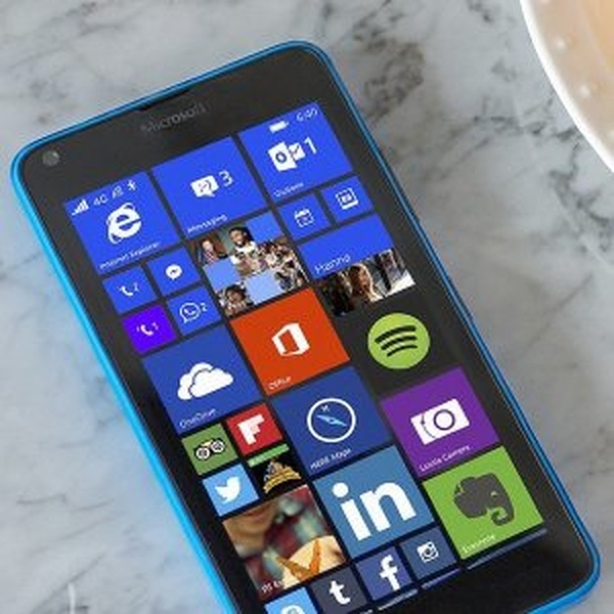 Microsoft 640 lte. Нокиа люмия 640. Смартфон Майкрософт люмия 640. Nokia Lumia 640. Люмия 640 дуал сим.