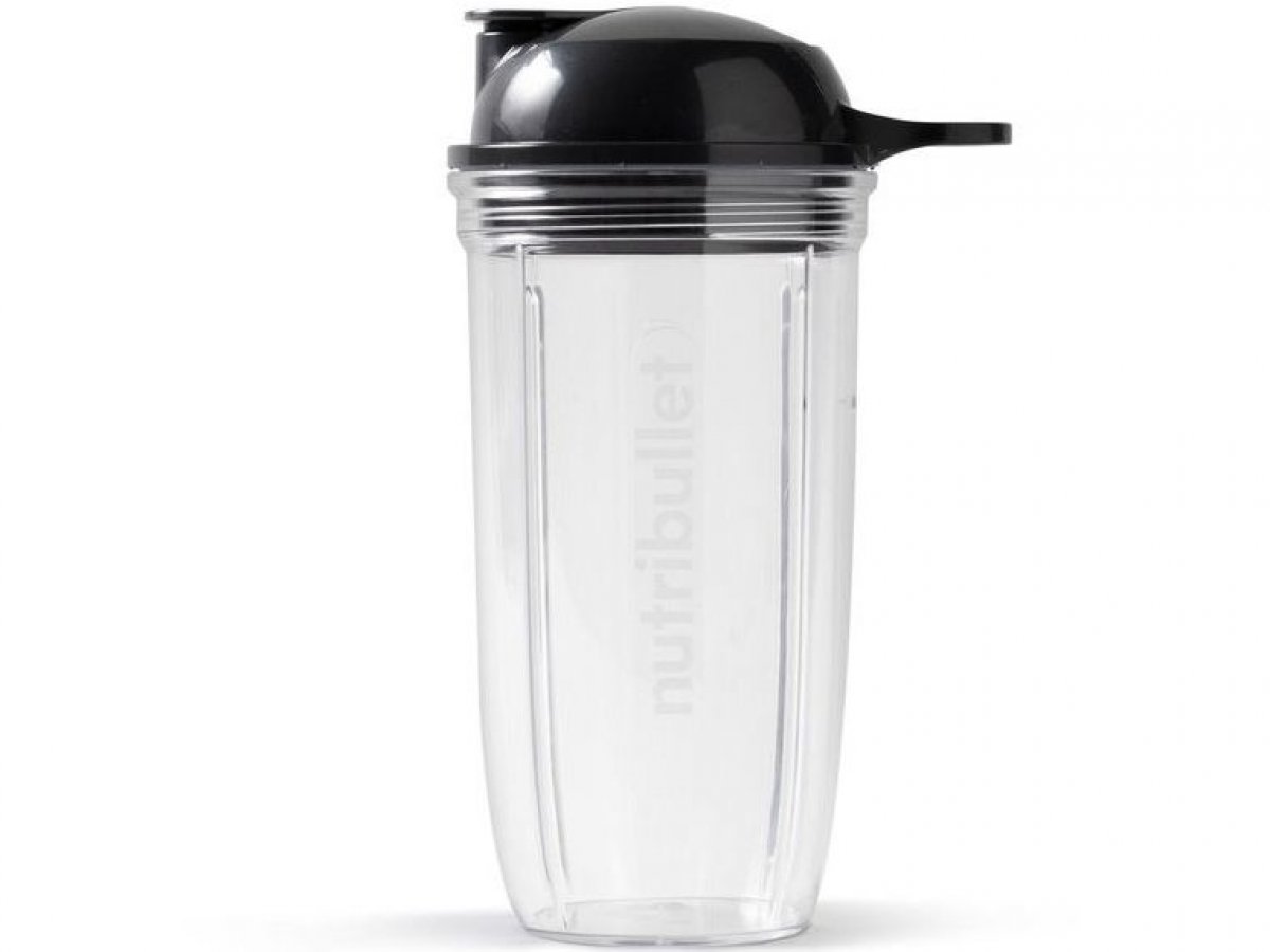 Súčasťou balenia je 700 ml nádoba