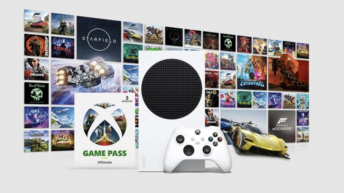 Microsoft Xbox Series S Starter Bundle