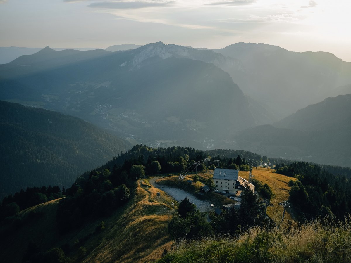 Snímky z dronu aj gimbalu