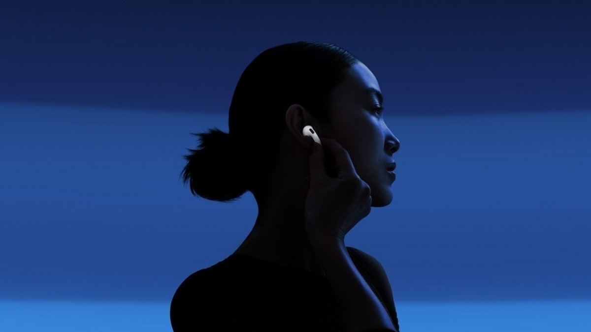 Apple AirPods 4 (2024)