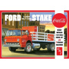 Plastový model kamion AMT 1147 - Coca-Cola Ford C-600 Tilt Cab Stake (1:25)
