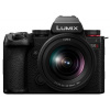 Panasonic Lumix DC-S5 Mark II + Lumix S 20-60 mm f/3,5-5,6 Macro O.I.S. 24,2 Mpx, černá