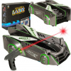 Ikonka RC laserom riadené auto jazdiace po stene na laserovej šedi
