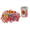 Drevené korálky na navliekanie Wooden Bead Set in Bucket Eichhorn rôznych farieb a tvarov, so šnúrkou a ukončením cca 360 dielov od 4 rokov EH3410