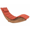 BELIANI Lehátko z ľahkého akáciového dreva lamelové s dizajnom v tvare hojdačky a zakriveným tvarom s červeným vankúšom