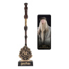 Cinereplicas Harry Potter Propiska and Desk Stand Albus Dumbledore Hůlka Display (9)