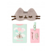 Grupo Erik Cestovný set Pusheen - Bye-Bye for Meow (púzdro na pás, menovka na kufor, maska na oči)