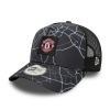 Manchester United čiapka baseballová šiltovka 9Forty Trucker Camo black - Novinka