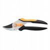 Záhradné nožnice Fiskars Solid P331