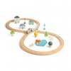 Bigjigs Toys drevená vláčkodráha pri lese