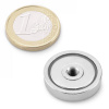 Neodymový magnetický úchyt, kruhový Ø 25 v. 7 mm, závit M5, sila 14 kg