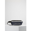 Calvin Klein Kidney Sashet Strike Nylon Waistbag (Calvin Klein Kidney Sashet Strike Nylon Waistbag)
