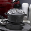 STAUB La Cocotte Mini 250 ml - železný pekáč / nádoba na pečenie so vekom