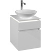 VILLEROY & BOCH Legato závesná skrinka pod umývadlo na dosku (umývadlo v strede), 2 zásuvky, s LED osvetlením, 450 x 500 x 550 mm, Glossy White, B566L0DH