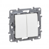 Prepínač LEGRAND Niloé č. 5 biely 70x70x40mm (Legrand 764506)