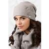 Kamea Šedá elegantná dámska čiapka na jeseň s motýlikmi Kamea Vasto, Veľkosť uni, Farba šedá