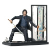 Diamond Select John Wick: Chapter 4 Gallery PVC Soška John Wick (Stained Glass) 20 cm