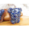 Zasněný medvídek pro malé hrdiny - Orgonit lapis lazuli & vločky mědi (orgonit, lapis lazuli, medvěd, vločky plátkové mědi)