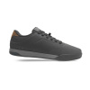 Tretry GIRO Latch Black/Dark Shadow 42