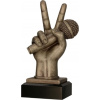 Victoria Sport Cast Figure - Hudba