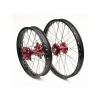 Predné koleso REX 21-1,60 pre SUZUKI RMZ250/RMZ450 ( r. 05-.. ) ČIERNY RÁFIK / ČERVENÝ NÁBOJ (Kolesá špičkovej kvality od výrobcu Haan Wheels v cenovo dostupnejšej variante.)