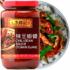 Omáčka Lee Kum Kee z chilli a fazule 368 g