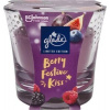 Glade sviečka vonná Maxi Berry Festive Kiss, 204 g
