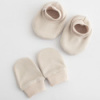 Dojčenský bavlnený set-capačky a rukavičky New Baby béžová 0-6m Béžová 0-6 m