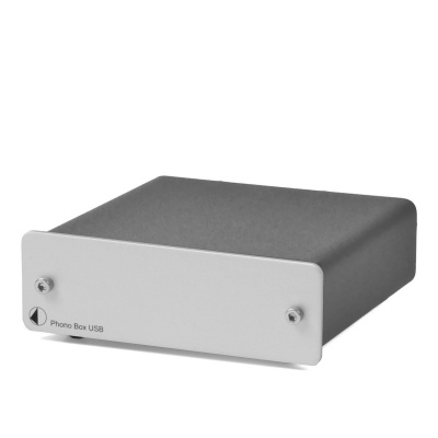 ProJect Phono Box USB Strieborný (Nízkošumový dual mono predzosilňovač pre MM prenosky s USB výstupom pre nahrávanie platní cez PC/Mac OS)