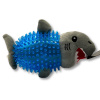Pískací plyšový žralok s gumovými bodlinkami - 18cm
