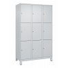 Skriňa uzamykateľná C+P Cabo-Plus, 3 oddelenia, 1200 x 500 x 1850 mm, bledosivá, na nožičkách