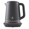 ELECTROLUX E7K1-6BP Rýchlovarná kanvica