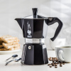 BIALETTI Moka Express pre 6 šálok espresso (6 tz) čierna - hliníkový tlakový kávovar