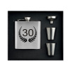 Originálny darček na 30 pre muža – fľaša a poháre v darčekovom balení