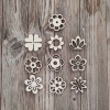 Drevená ozdoba - Kvietky 10ks - 4cm
