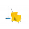 Čistiaci nákladný automobil 20L + mop rýchle 50 cm (Čistiaci nákladný automobil 20L + mop rýchle 50 cm)