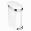 SIMPLEHUMAN Úzky pedálový odpadkový kôš Slim - 45 l, biela nerez oceľ CW2069