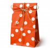 PAPIEROVÉ TAŠKY NA SLADKOSTI Kockové tašky s BODKAMI červené EKO 10 ks