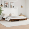 vidaXL Posteľný rám bez matraca dymový dub 200x200 cm kompozitné drevo - Hnedá - 111843-190633